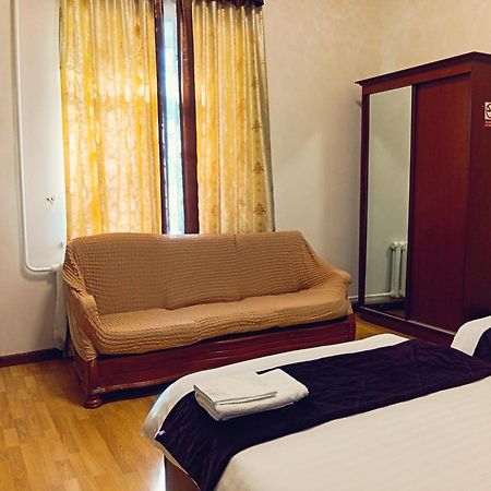 Hotel Marvarid Samarkand Esterno foto