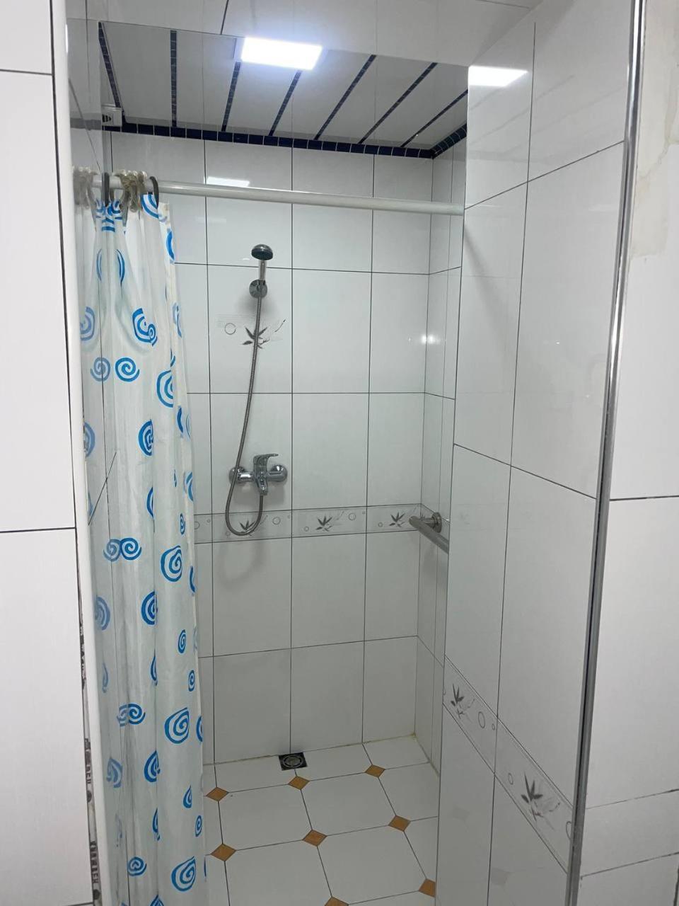 Hotel Marvarid Samarkand Esterno foto