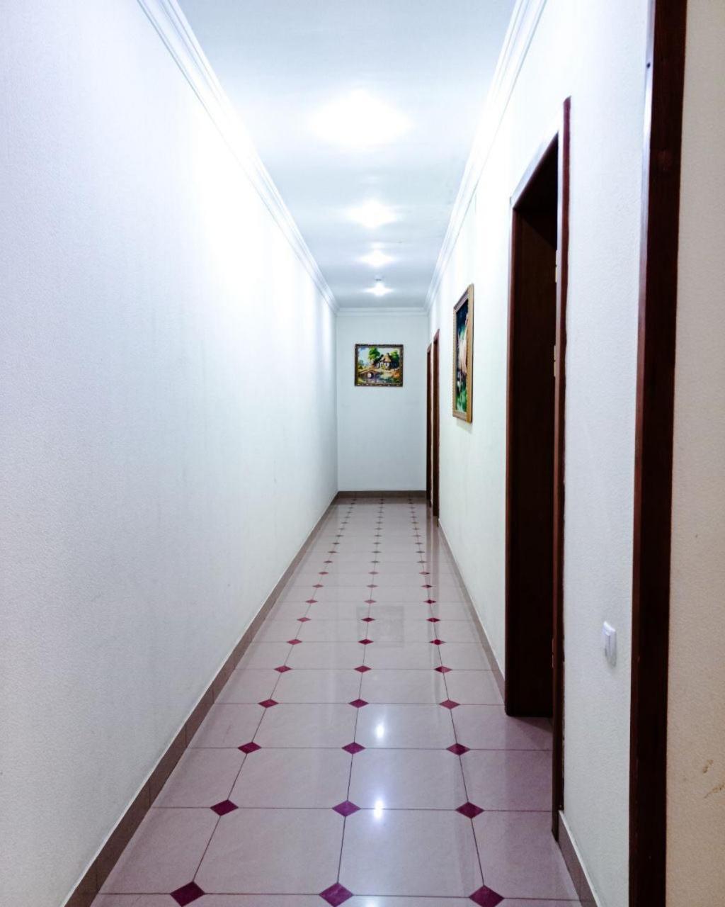 Hotel Marvarid Samarkand Esterno foto