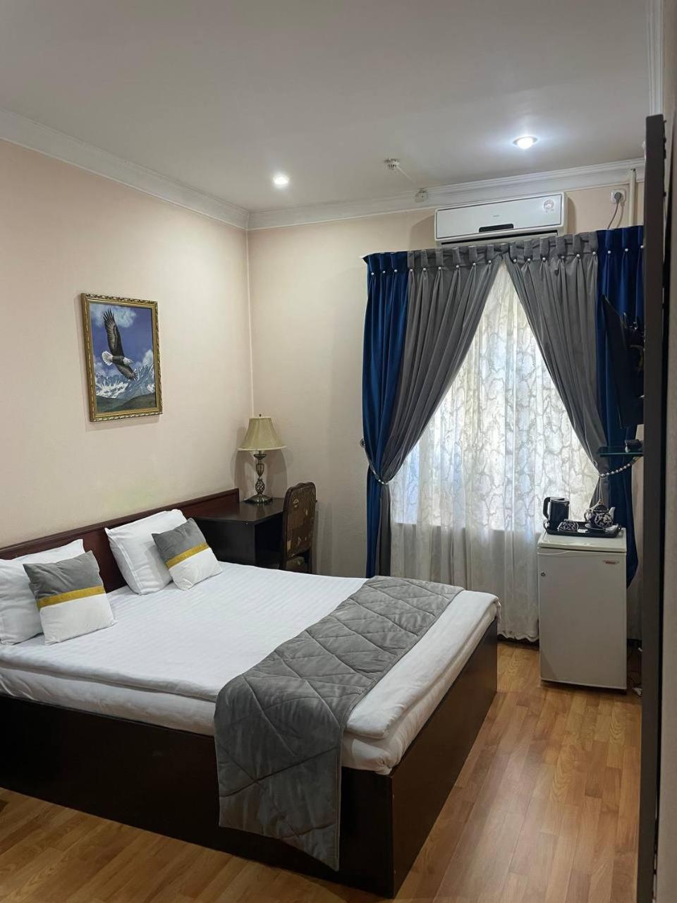 Hotel Marvarid Samarkand Esterno foto