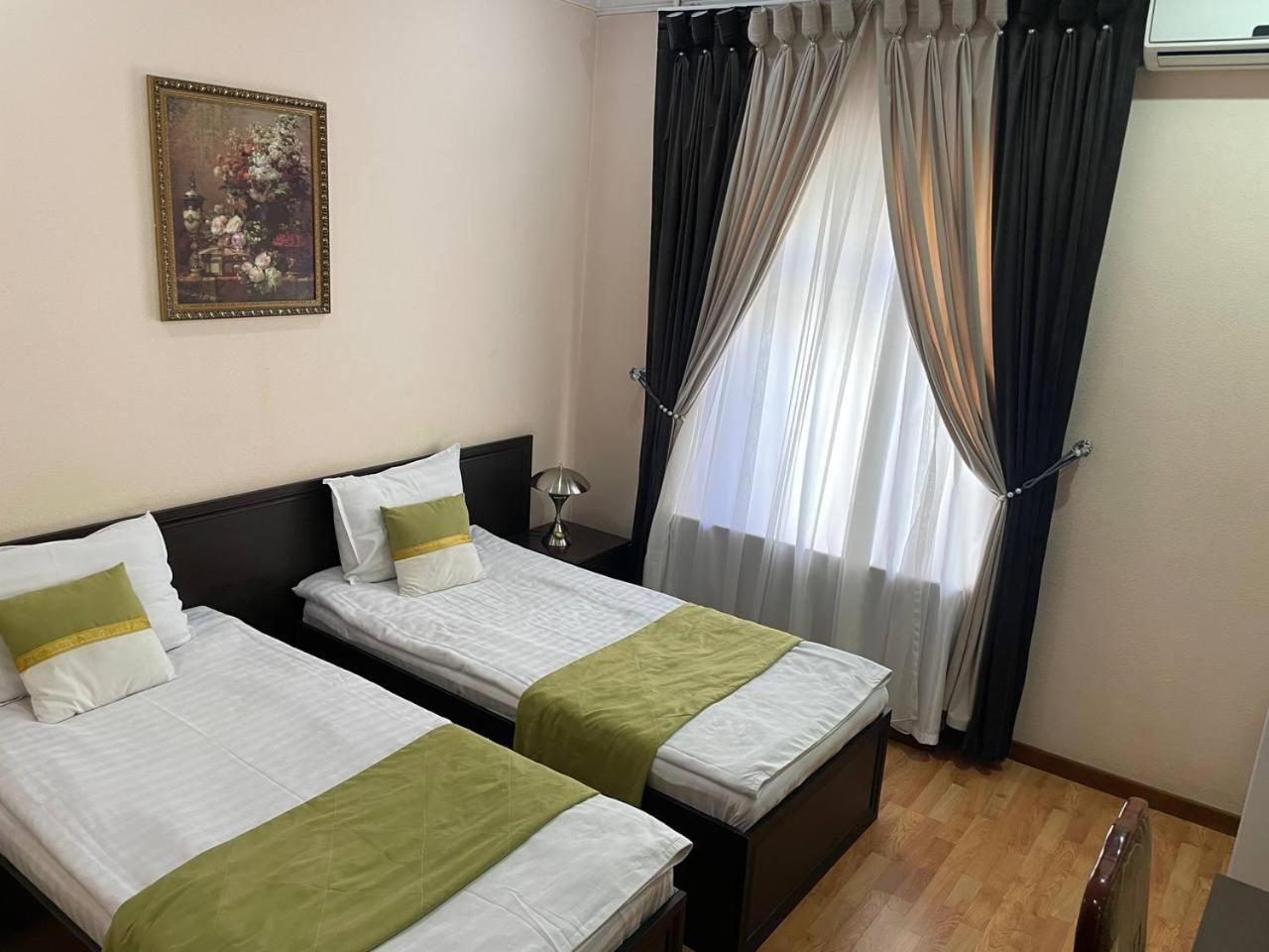 Hotel Marvarid Samarkand Esterno foto